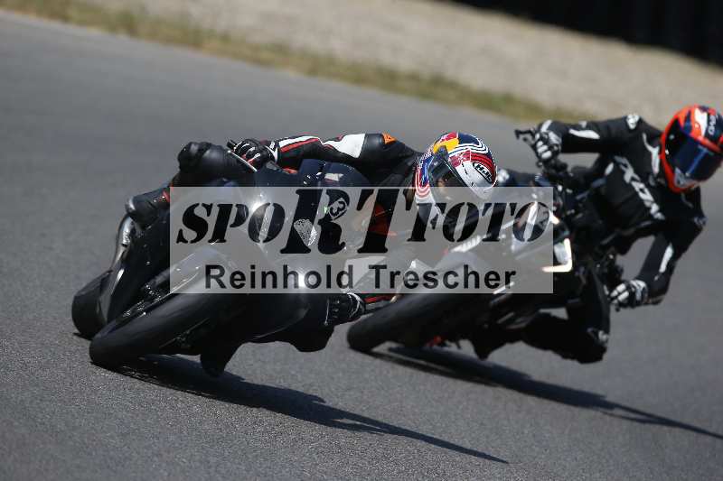 Archiv-2023/28 05.06.2023 Moto Club Anneau du Rhin/blanc-novice/3